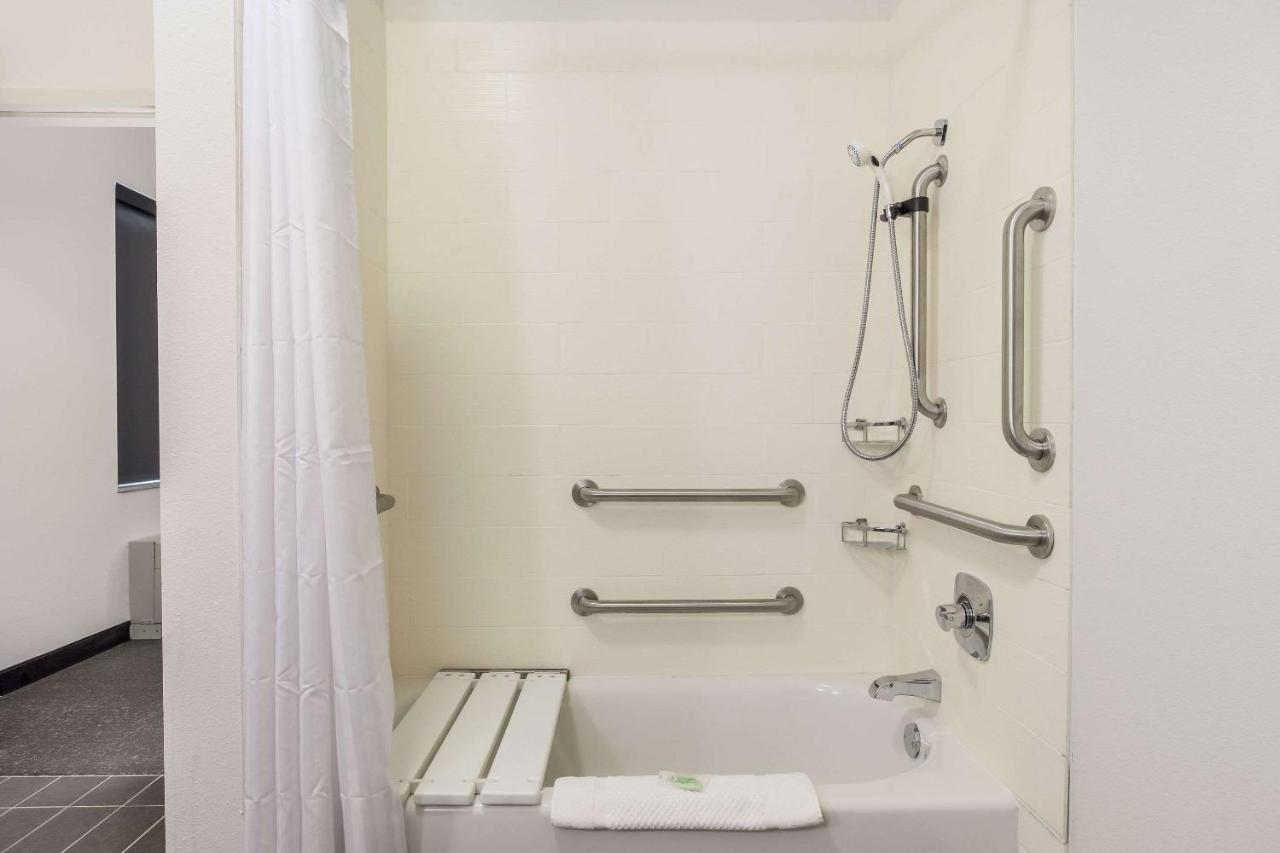 Sleep Inn & Suites Webb City 조플린 외부 사진